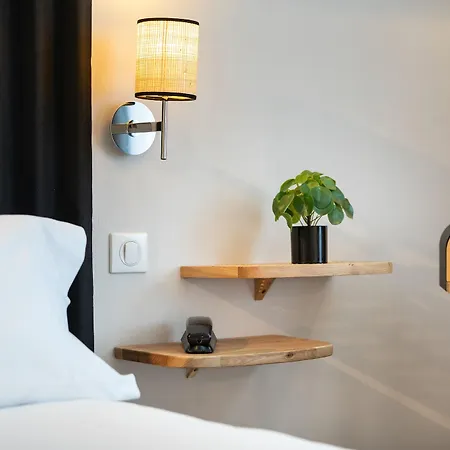 Chromatics & Restaurant Hill Club By Happyculture 호텔