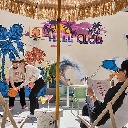 Отель Chromatics & Restaurant Hill Club By Happyculture