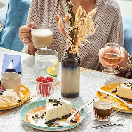 Hotel Chromatics&restaurant Hill Club By Happyculture 3*