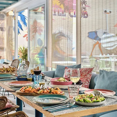 호텔 Chromatics & Restaurant Hill Club By Happyculture 리옹