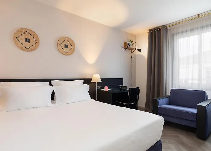 酒店 Chromatics & Restaurant Hill Club By Happyculture 3*