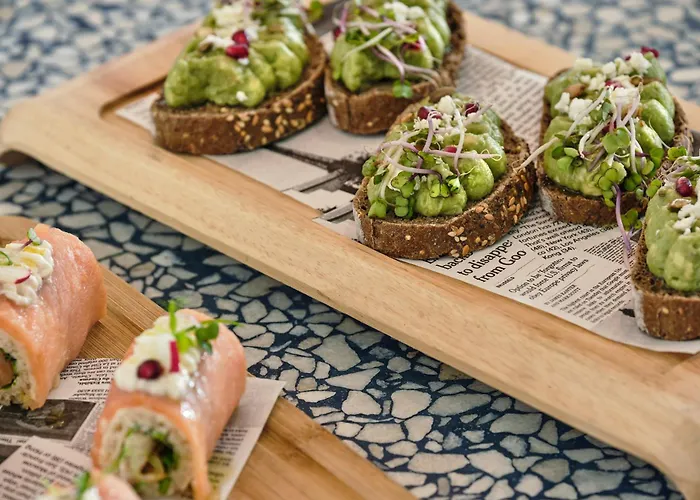 Chromatics & Restaurant Hill Club By Happyculture