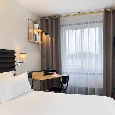 Chromatics & Restaurant Hill Club By Happyculture Hotel 3*
